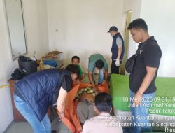 Polisi Olah TKP Penemuan Mayat Pria di Hotel Teluk Kuantan