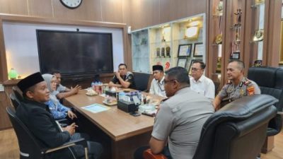 Serahkan Bantuan dan Ajak Jaga Generasi Muda Jauhi Narkoba, Kapolres Kampar Silaturahmi Bersama Forum Panti 