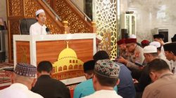 Tausiyah Subuh Bersama UAS, Kapolres Kampar Jalin Silaturahmi dengan Jamaah Masjid Hj Rohana
