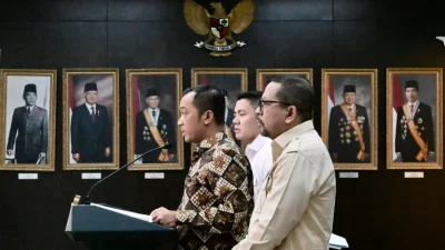 Prabowo Rombak Pimpinan BGN, Dadan Hindayana Digantikan Nanik S Deyang