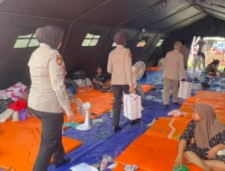 Dapur Lapangan Ditpamobvit Polda Metro Jaya Hadir untuk Warga Terdampak Kebakaran Kemayoran