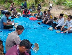 Dukung Ketahanan Pangan, Polsek Bunut Bersama Kelompok Tani Tanam Jagung Hibrida NK 7328 di Merbau