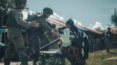 Patroli Humanis Ops Damai Cartenz 2026 Perkuat Stabilitas Keamanan di Distrik Kiwirok