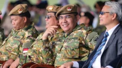 Penutupan Latsarmil Komcad Gelombang I 2026, Wamen Ossy Sebut Latsarmil Perkuat Karakter dan Integritas ASN