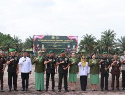 Sinergi TNI – Polri dan Perkuat Keamanan Daerah, Kapolres Kampar Hadiri Upacara Sertijab Danyonif 132/BS