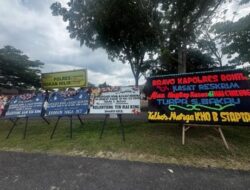 Berhasil Ungkap Kasus Pencurian Hiolo, Polres Rohil Terima Puluhan Karangan Bunga Apresiasi Dari Masyarakat Tionghoa