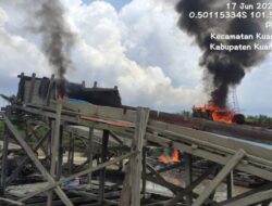 Polsek Kuantan Tengah Tertibkan Aktivitas PETI di Pulau Komang Sentajo, 4 Rakit Dimusnahkan