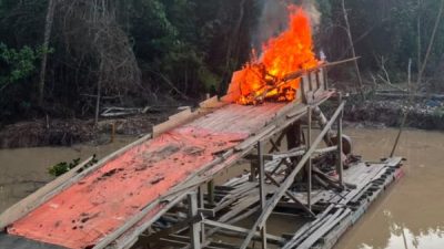 Polsek Kuantan Tengah Tertibkan 14 Unit PETI di Desa Munsalo Kopah, Kapolsek Tegaskan Komitmen Jaga Kelestarian Lingkungan