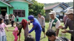 Ekspedisi Green Policing Polda Riau, 17 Desa Kampar Terima Sembako dan Cek Kesehatan