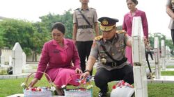 Ziarah di TMP Kusuma Dharma, Polda Riau Kenang Jasa Para Pahlawan Jelang Hari Bhayangkara ke-80