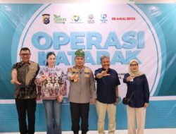 Kolaborasi Kemanusiaan, Polda Riau Bantu 310 Warga Ikut Operasi Katarak Gratis