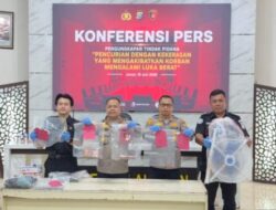 Polres Pelalawan Gelar Konferensi Pers Kasus Perampokan Sadis Disertai Kekerasan di Desa Kiyap Jaya