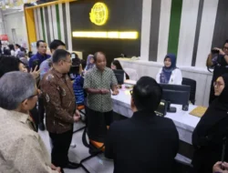 Tinjau Kantah Kota Batam Bersama Komisi II DPR RI, Wamen ATR/Waka BPN Pastikan Pelayanan Pertanahan Berjalan Efisien