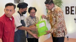 Rutan Surakarta Tebar Kepedulian, Keluarga Warga Binaan Terima Bantuan Sosial