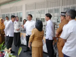 MBG Perdana Setelah Libur Sekolah, Wakil Kepala BGN Tinjau Pelaksanaan Program MBG di Jakarta Pusat