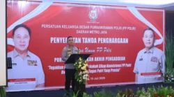 Wakapolda Metro Jaya Sematkan Penghargaan Tridharma Kepada 25 Pengurus PP Polri