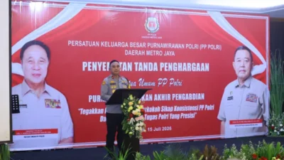 Wakapolda Metro Jaya Sematkan Penghargaan Tridharma Kepada 25 Pengurus PP Polri