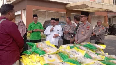 Jaga Jakarta On The Spot Hadir di Pinang, Polisi Serap Aspirasi Warga Sekaligus Bagikan Sembako