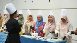 ARYADUTA Lippo Village Dukung Pemberdayaan Masyarakat Melalui Cooking Class Sapta Rasa Bersama LPMK Bencongan Indah