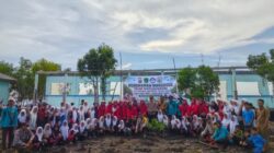 Polsek Panipahan Bersama KTH Wahana Mangrove dan Pelajar Tanam 150 Bibit di Pesisir Pasir Limau Kapas