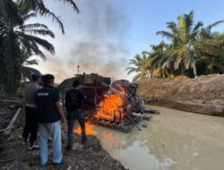Polsek Singingi Hilir Tertibkan 2 Rakit PETI Jenis Dompeng di Desa Petai