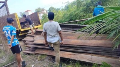 Berawal Informasi Masyarakat Dusun Kopau, Polsek Kerumutan Temukan 8 Kubik Papan Tak Bertuan