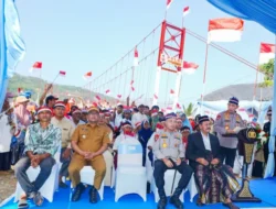 Kapolri: Jembatan Merah Putih Presisi Wujud Sinergi TNI-Polri Dukung Pembangunan dan Konektivitas Masyarakat