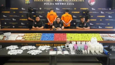 Polda Metro Jaya Bongkar Laboratorium Etomidate Jaringan Internasional, Cegah Produksi 14 Ribu Cartridge