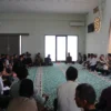 Jumat Curhat di Masjid Al-Fattah, Polisi Ajak Orang Tua Awasi Anak