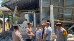 Kapolda NTT Salurkan Bantuan untuk Korban Gempa di Ngada, Polri Hadir Ringankan Beban Warga