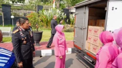 Polda Jateng Kirim 10 Truk Bantuan dan Tim Medis Untuk Korban Gempa NTT