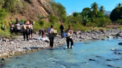 Menembus Jalan Terjal, Polri Hadir Membawa Harapan: Kapolres Nagekeo Salurkan Bantuan Kapolda NTT untuk Warga Terdampak Gempa