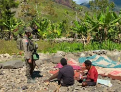 Satgas Kepolisian Operasi Damai Cartenz Perkuat Kehadiran Humanis di Distrik Muara Puncak Jaya