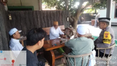 Jajaran Polres Metro Tangerang Kota Sambangi Warga, Ingatkan Waspada Curanmor dan Hoaks