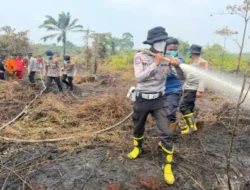 Polri Bersama TNI dan Stakeholder Gerak Cepat Tangani Karhutla di Sarolangun