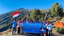 Tingkatkan Keselamatan Wisatawan, Kemnaker Perkuat Kompetensi Pemandu Wisata Gunung di NTB
