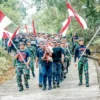 Sang Merah Putih Terbesar di Indonesia Berkibar di Puncak Gunung Cycloop, Koops TNI Habema : Gegap Gempita Damai Persatuan dari Tanah Cenderawasih