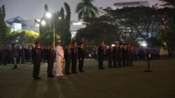 Momen Khidmat TNI-Polda Riau di Malam Renungan Suci Sambut Hari Kemerdekaan ke-81 RI