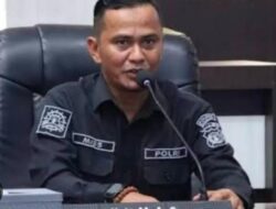 Cuaca Ekstrem Picu Karhutla, Tim Gabungan Inhu Terus Berjibaku Padamkan Api