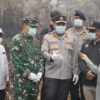 Kapolda Riau dan Pangdam Tuanku Tambusai Water Bombing Karhutla di Pelalawan
