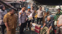 Kapolsek Bagan Sinembah Serahkan Bantuan ke Warga Korban Kebakaran
