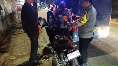 Bensin Habis dan Tak Punya Uang Pulang, Warga Minta Bantuan Polisi Via 110