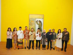 Kapolri Hadiri Pembukaan Pameran Nasirun “Bersimpuh di Kaki Para Guru” di Galeri Nasional Indonesia