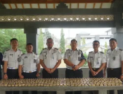 Pastikan Keamanan Tetap Optimal, Petugas Lapas Cilegon Lakukan Pemeriksaan dan Perawatan Gembok Blok Hunian