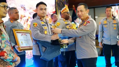 Kapolri: Keberhasilan Polri Bukan Sekadar Penghargaan, Tetapi Kepercayaan Masyarakat