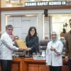 Pemerintah Serahkan DIM RUU Pelindungan Ketenagakerjaan Kepada DPR