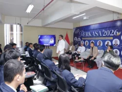 Menaker: Mahasiswa Perlu Seimbangkan Keahlian Teknis dan Kemampuan Komunikasi