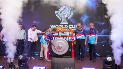 Hadapi Perkembangan Teknologi, Wamenaker Tekankan Peningkatan Kompetensi Teknisi Ponsel