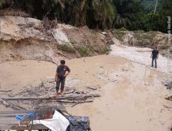 Gerebek PETI di Tebing Tinggi Benai, Polisi Musnahkan Satu Rakit dan Mesin