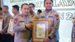 Kapolres Siak Terima Piagam Pelayanan Prima dari Kapolri di Rakernis Polda Riau